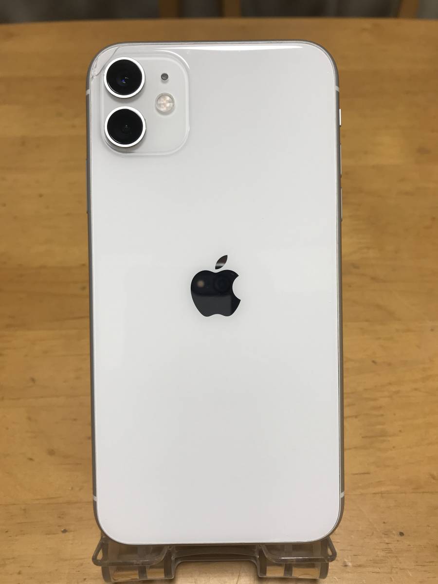 8772円 【バッテリー交換済】docomo Apple iPhone 11 A2221 8772円 【バッテリー交換済】docomo Apple iPhone 11 A2221