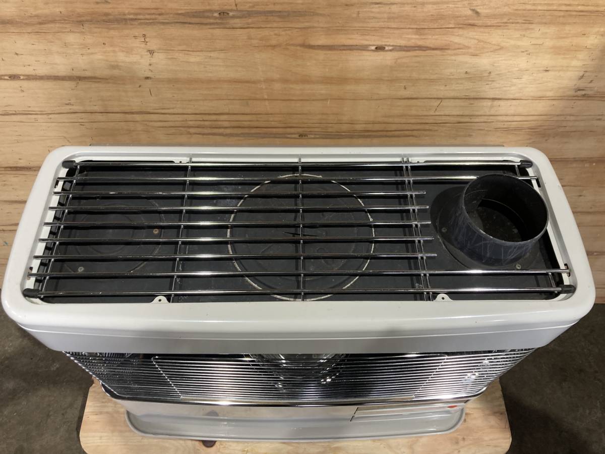 15400円 札幌発 コロナ 床暖房付き 煙突式ストーブ UH-77BSJ 15400円 札幌発 コロナ 床暖房付き 煙突式ストーブ UH-77BSJ