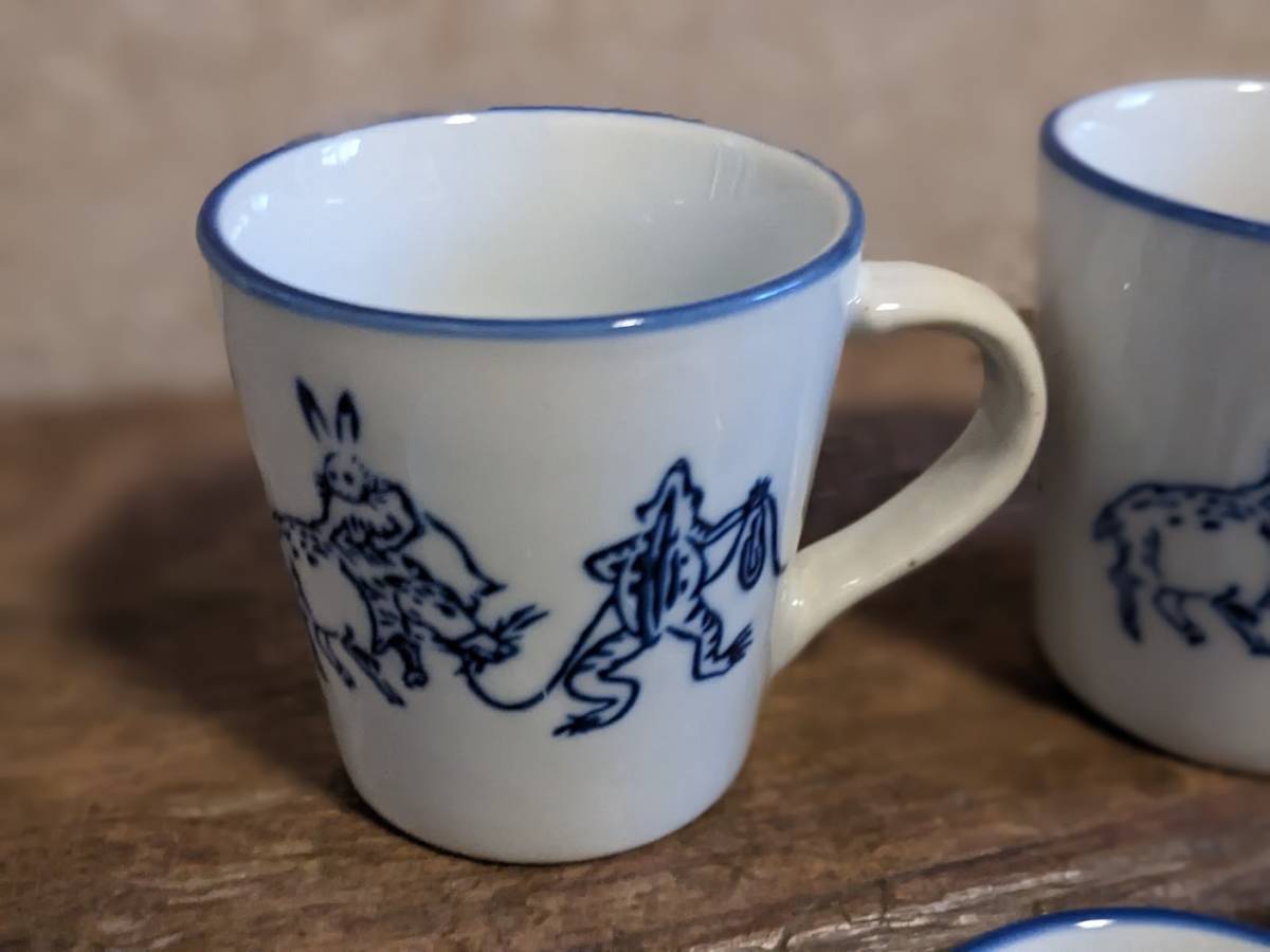 【新入荷】鳥獣戯画 コーヒーカップ　5点セット　珈琲　紅茶　マグカップ　染付　うさぎ　兎　かえる　蛙　和風_画像3