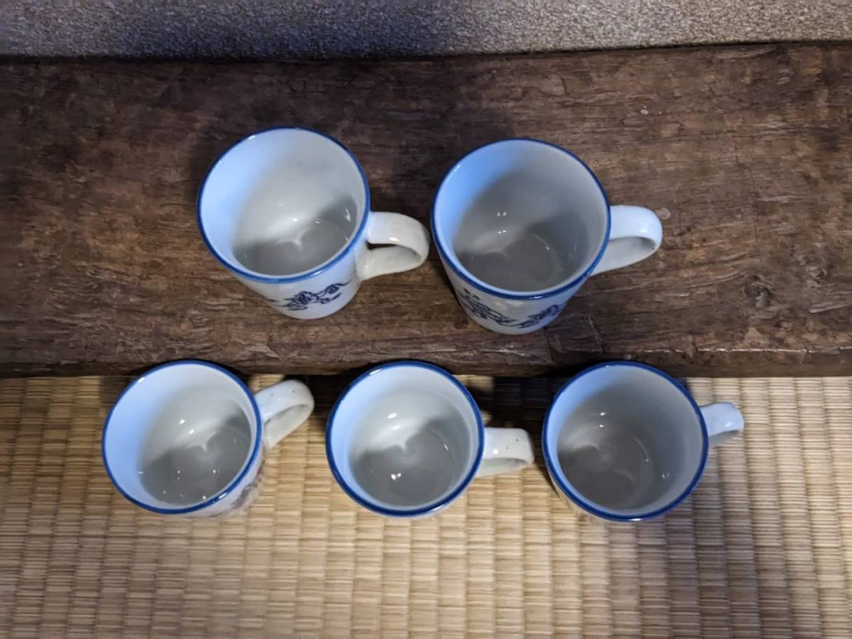 【新入荷】鳥獣戯画 コーヒーカップ　5点セット　珈琲　紅茶　マグカップ　染付　うさぎ　兎　かえる　蛙　和風_画像4