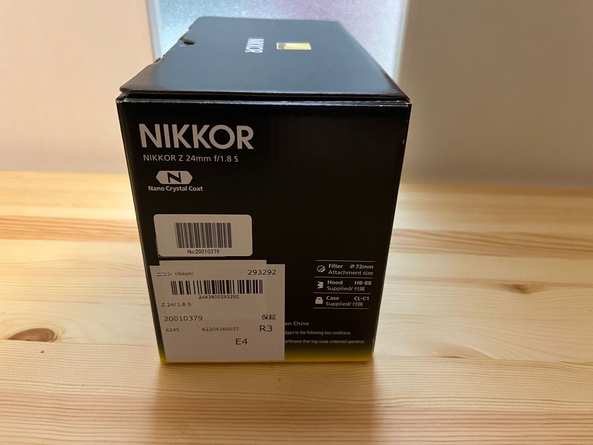 Nikkor Z 24mm f/1.8 S 箱  Nikon ニコン