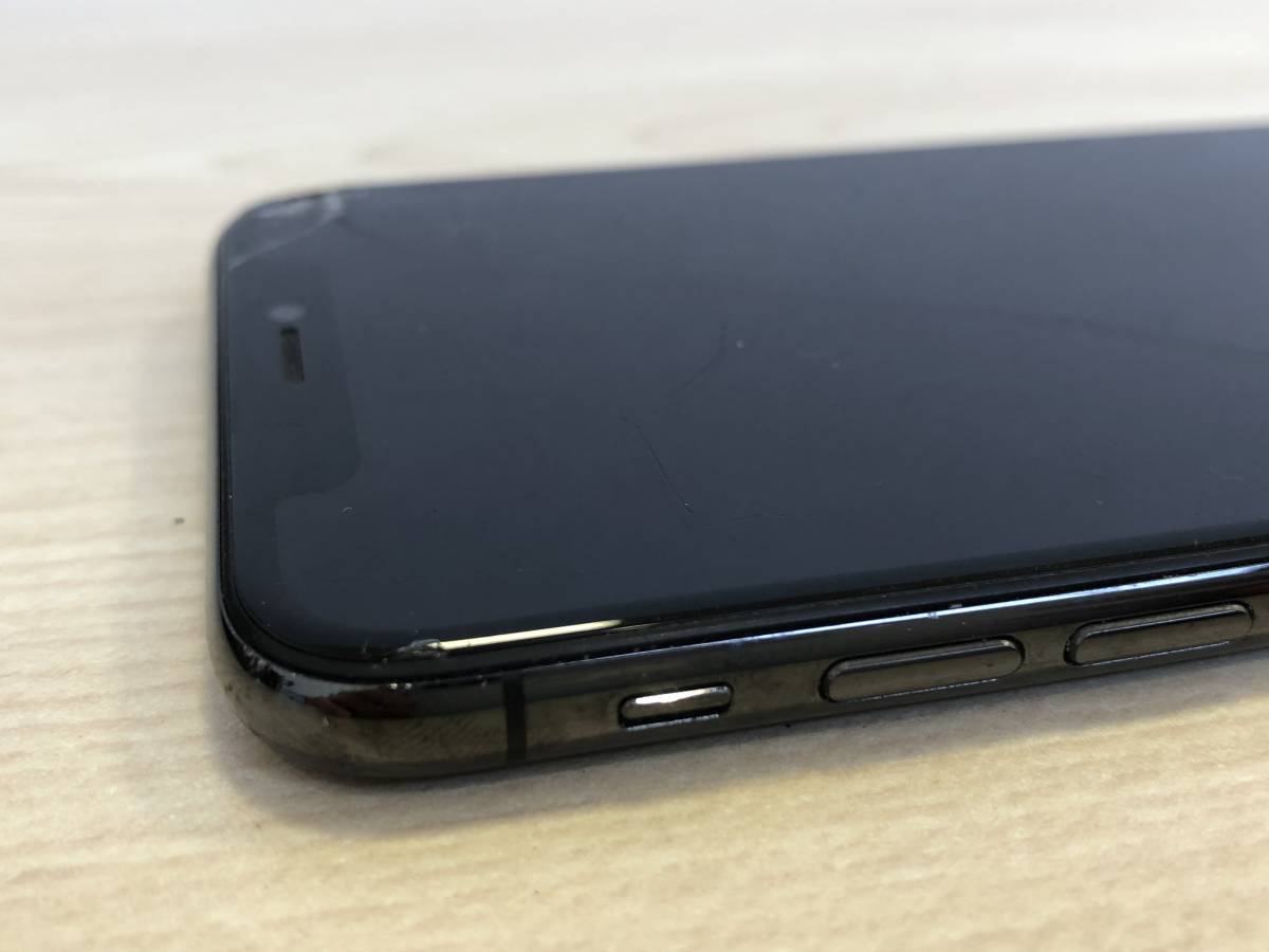 《5890》iPhone X MQAX2J/A ソフトバンク SIMフリー 64GB ブラック バッテリー74% 初期化済み・残債無し_画像7