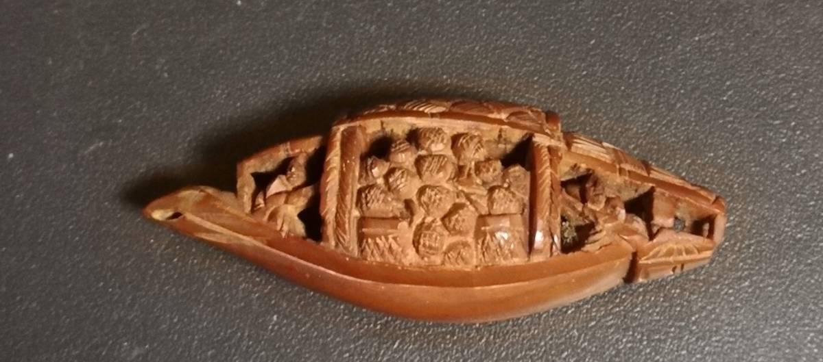 唐物 オリーブ核彫刻 船 舟彫刻 置物 中国古美術 古玩 中国アンティーク