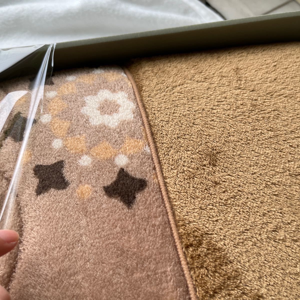 毛布ふとん あったか 綿入り 140×190cm ブラウン系 TEIJIN SUNBURNER 吸湿発熱 日本製の画像5