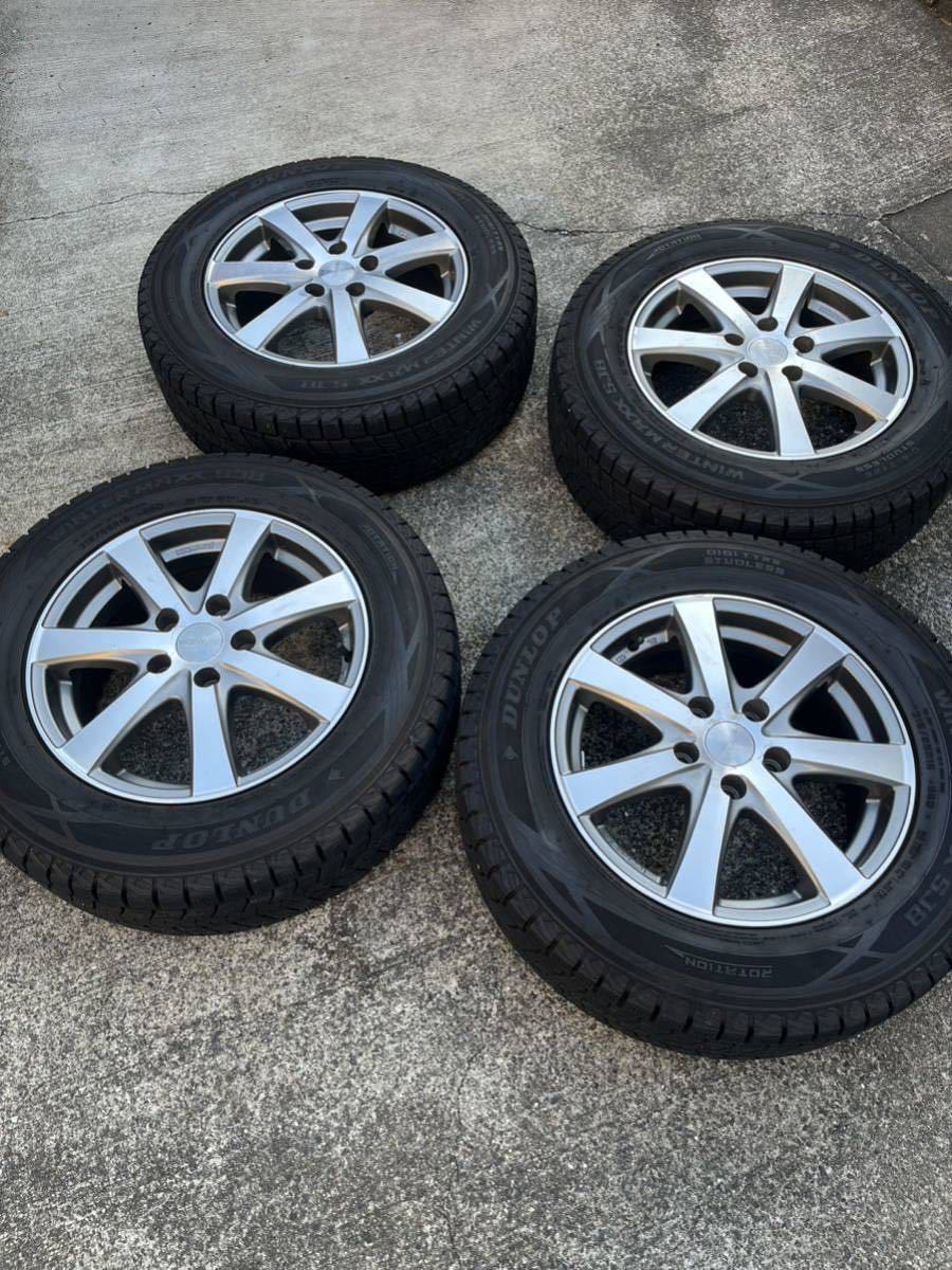 215/65r16スタッドレス ダンロップ アルミ 付き7部山_画像1