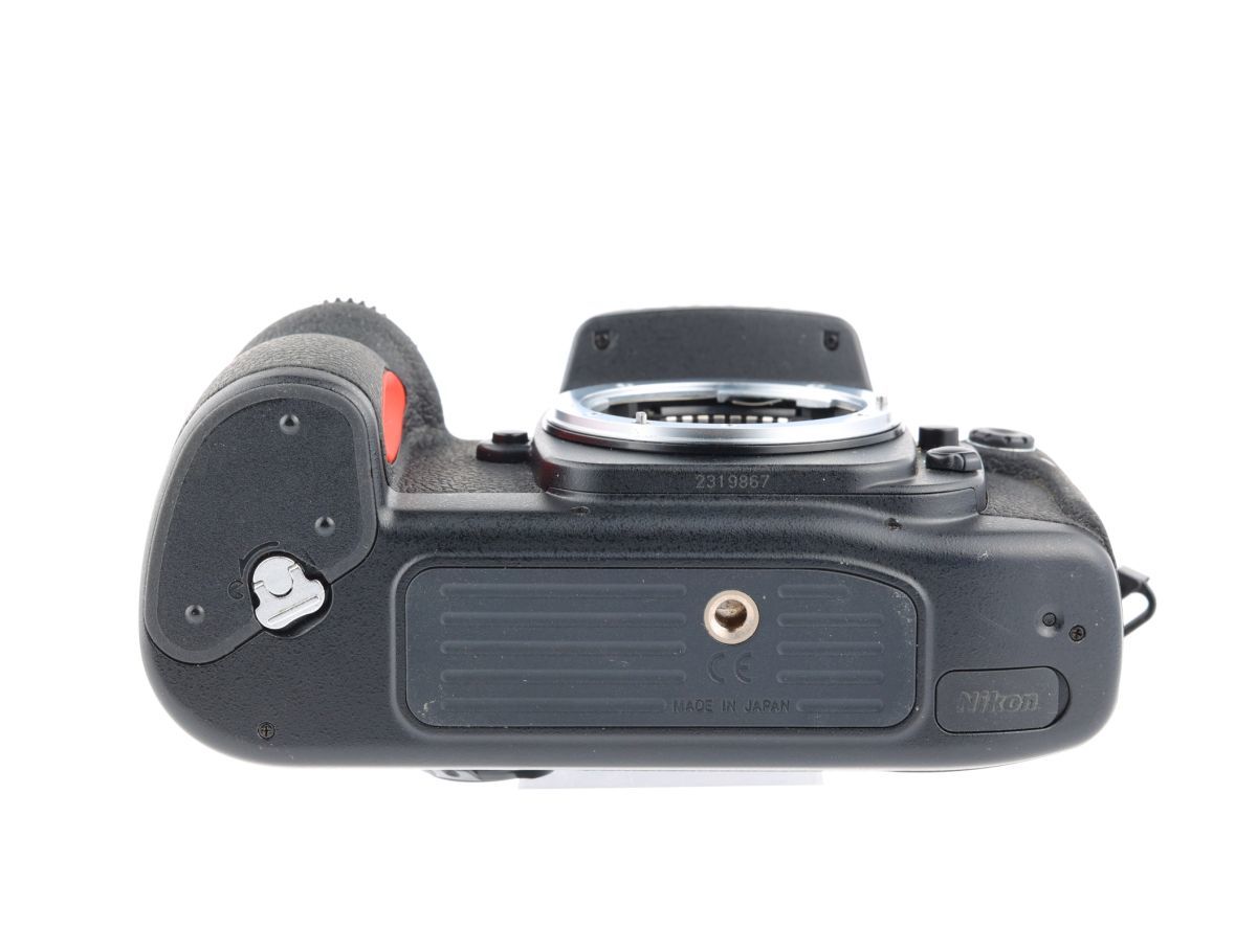 04806cmrk Nikon F100 AF一眼レフ フイルムカメラ F5ジュニア 堅牢なマグネシウムボディ_画像6