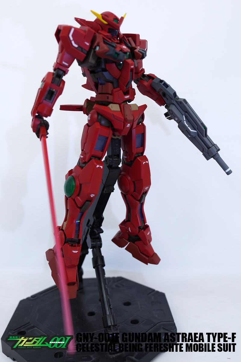 ジオラマ作品 ガンダム システムベース 格納庫 基地( ホワイト ジオラマ作品 ガンダム システムベース 格納庫 基地( ホワイト