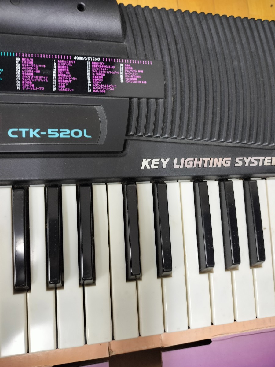 【訳あり】CASIO 光ナビゲーションキーボード／CTK-520L／ブラック／ 電子ピアノ ／音遊び／ 1音欠音／ピアノ遊び ／鍵盤楽器_画像9