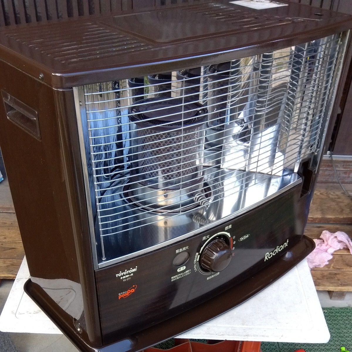 トヨトミ 石油ストーブ RS-277 (1998年製)|Yahoo!フリマ(旧 トヨトミ 石油ストーブ RS-277 (1998年製)|Yahoo!フリマ(旧