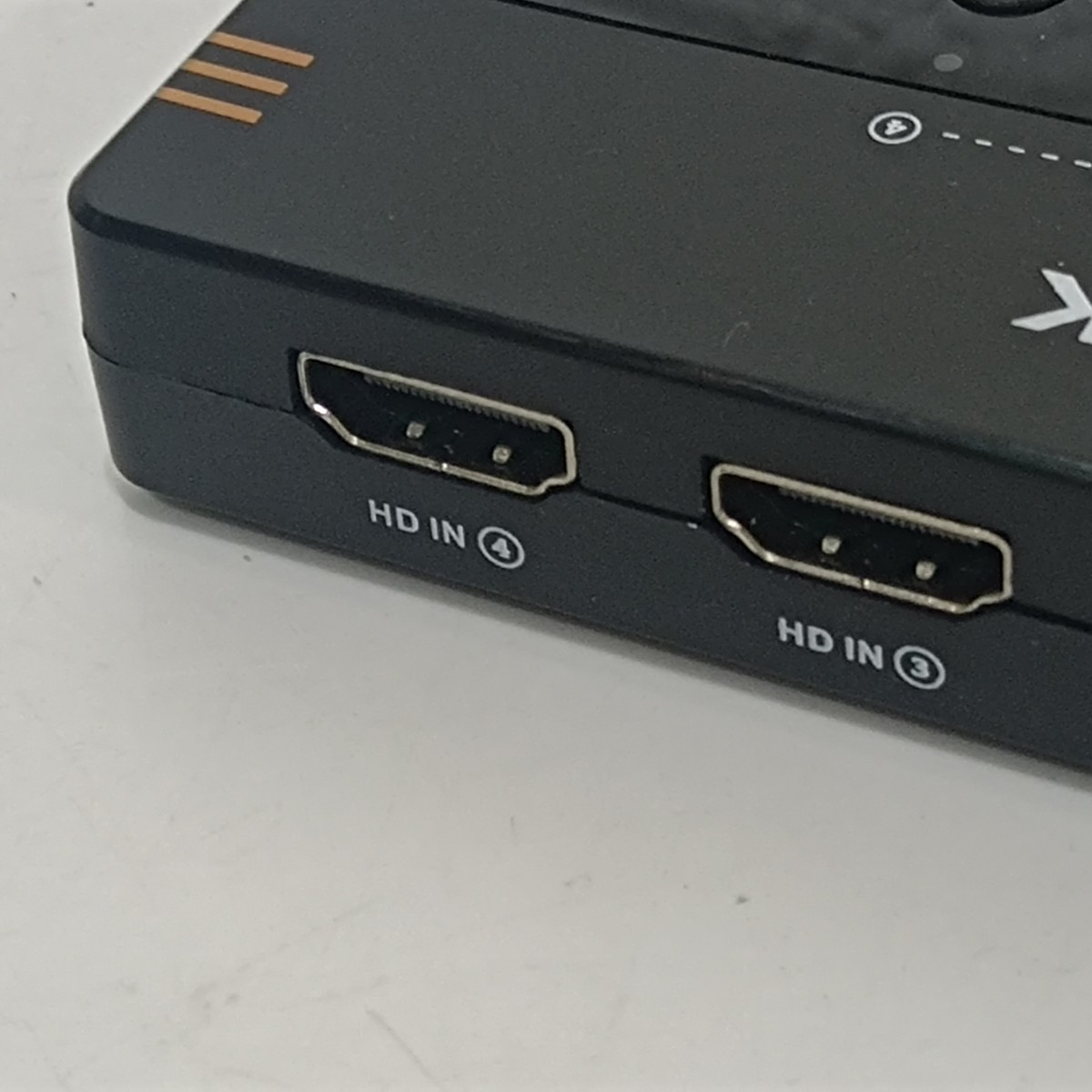 KVM HDMI 4 port KVM switch HDMI 4 port 4K@30Hz 3.USB2.0 HDMI switch vessel EDID control KVM 4 input 1 output at hand switch attaching y1101-1