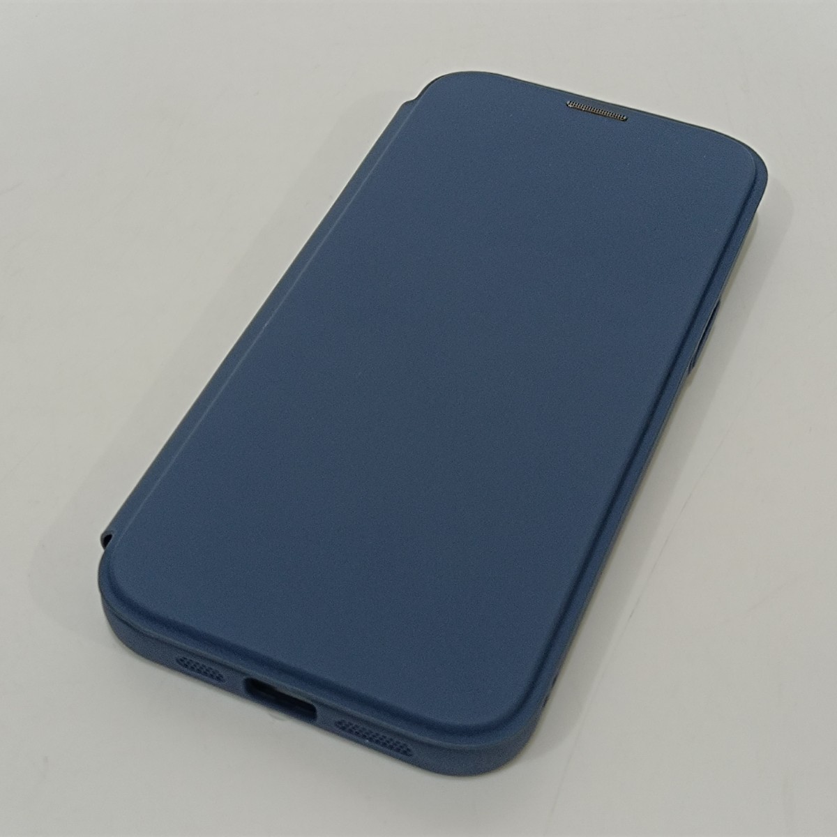 iPhone 15 Plus用 ケース 手帳型 背面クリア Magsafe 対応 PU+PC カード入れ ストラップホール ブルー y1101-1_画像2