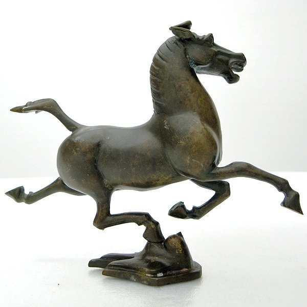 . horse. ornament *No.140526-50* packing size 60