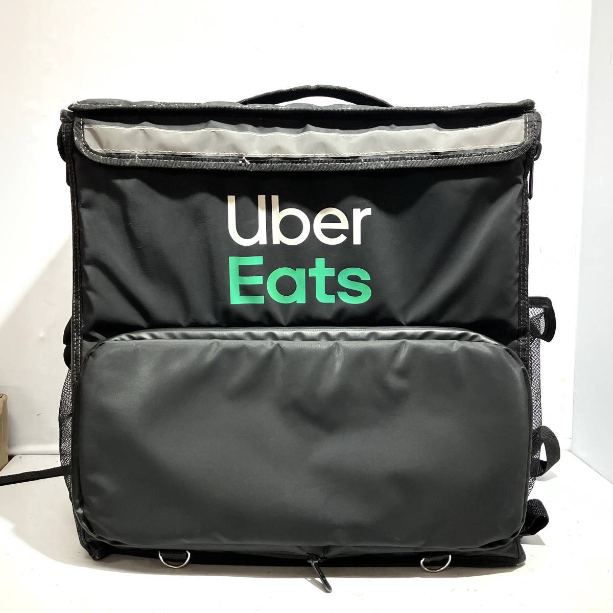 (志木)ウーバーイーツ/Uber eats 保冷バッグ 配達員バッグ リュック ウバック 大容量 デリバリー ロゴ入り 配達_画像2