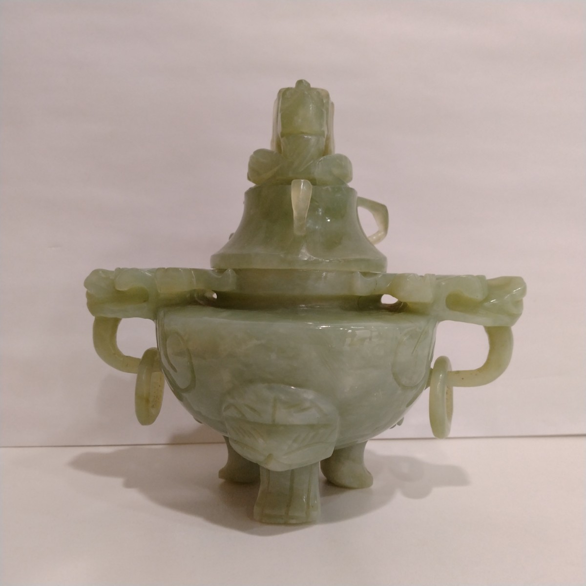 M01028　中国美術 　翡翠玉石　香炉 三足獅子 置物 　天然石 　香道具 _画像1