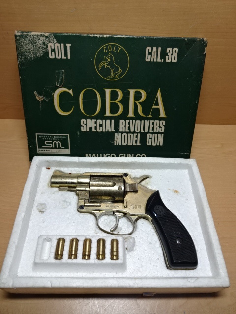 SMG COBRA COLT CAL38 SPECIAL REVOLVERS モデルガン MALUGO 箱付き_画像1
