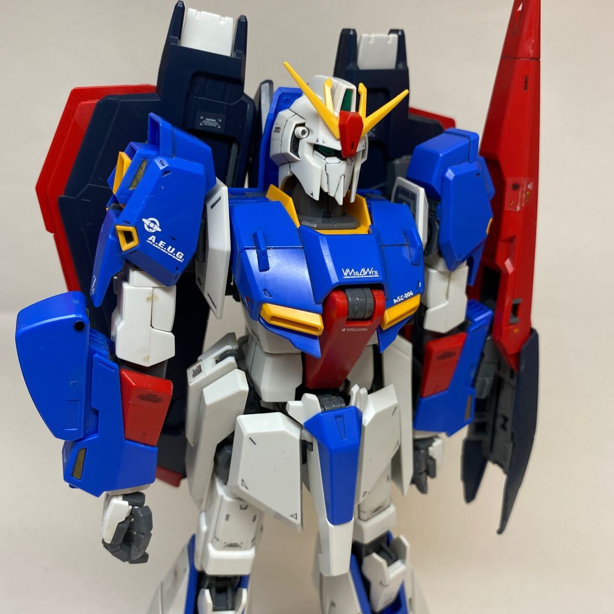 MG 1/100 MSZ-006 Zガンダム Ver.2.0 完成品 ガンダム ガンプラ _画像1