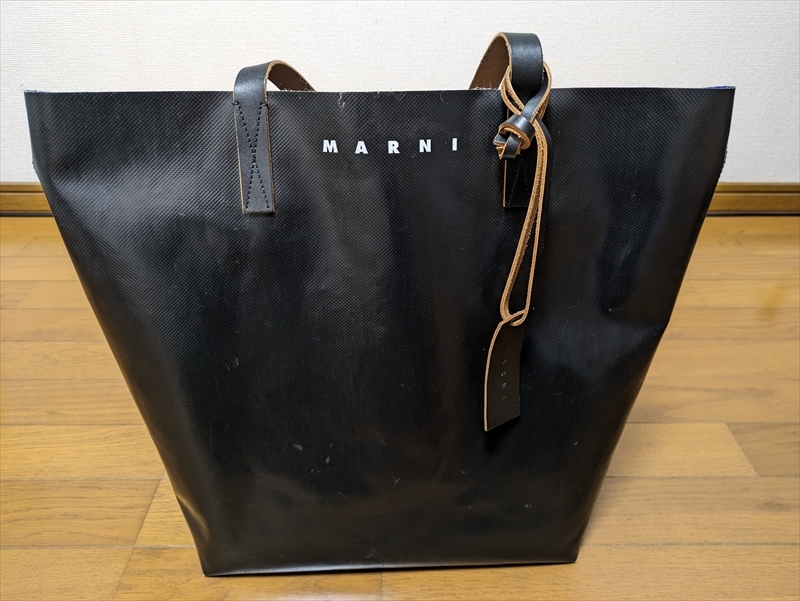 【MARNI】 マルニ バイカラー PVC ビッグトートバッグ ブラック×ブルー 中古品 _画像3