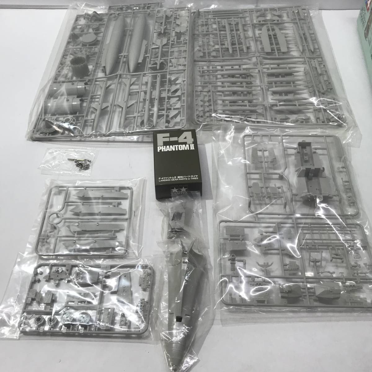 No.2625【★1円～】1/32 アメリカ海軍 マクダネル ダグラス F-4J ファントムII マリーン プラモデル 中古品_画像3