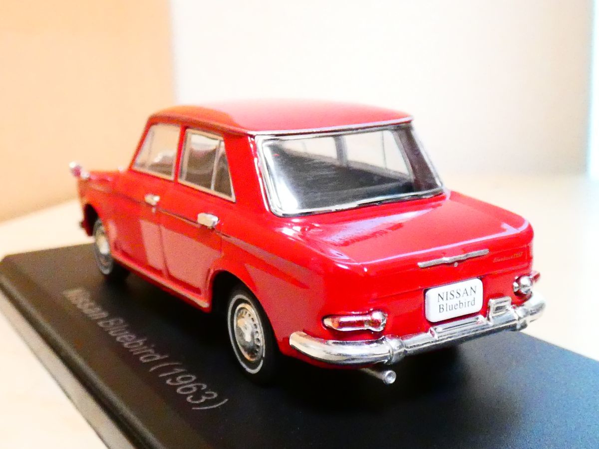 国産名車コレクション 1/43 日産 ブルーバード 1963 赤 ② アシェット 旧車 クラシックカー ミニカー N2_画像2