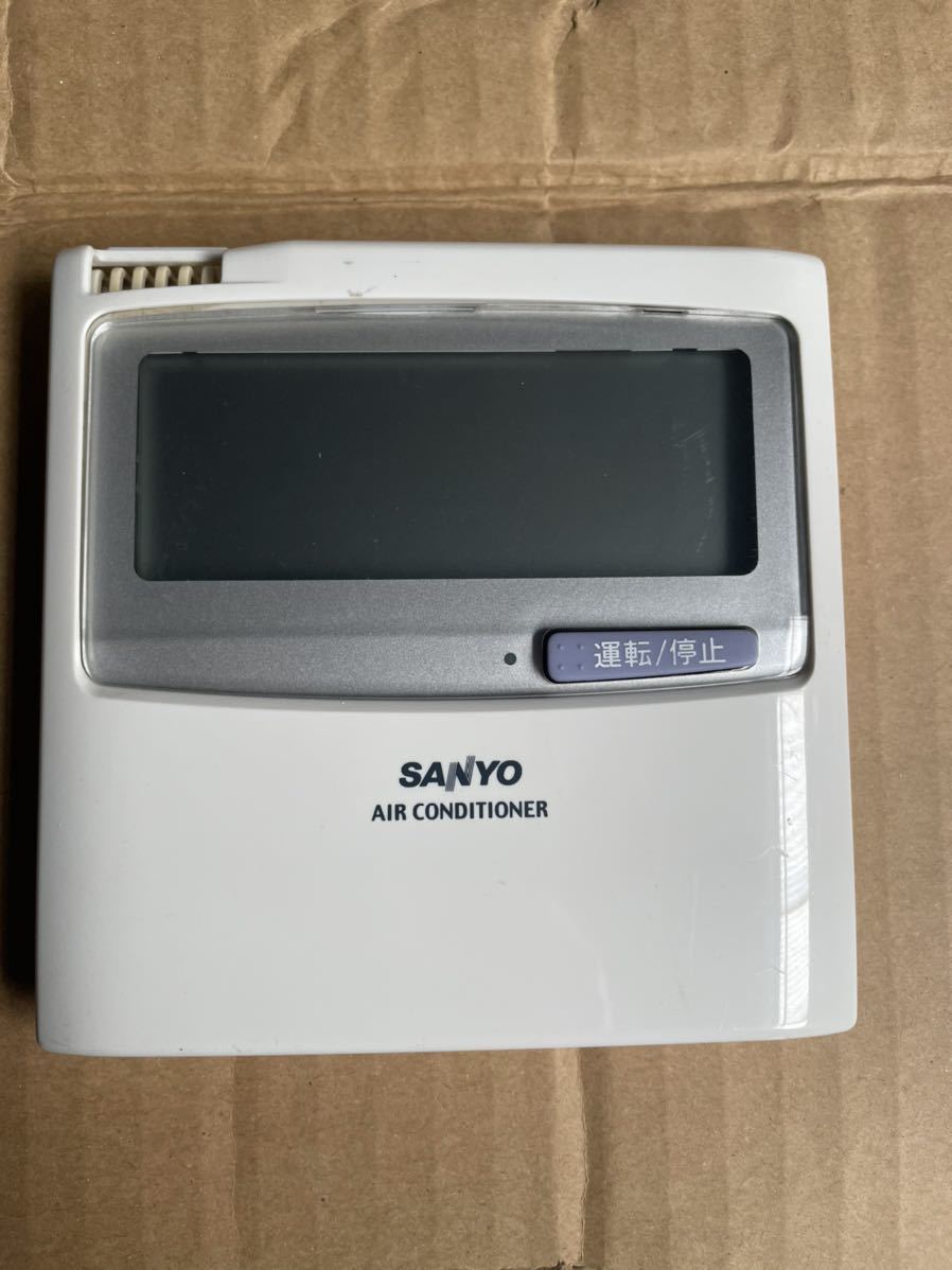 （543）SANYO サンヨー 業務用 パッケージ リモコン RCS-SH80A 業務用エアコンリモコン 中古 通電確認済み 送料一律230円_画像3