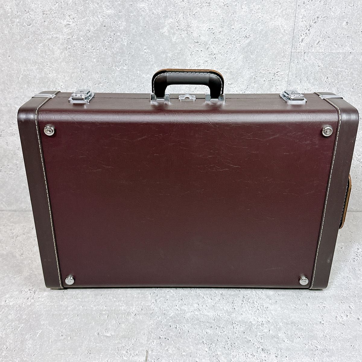 ヤマハ純正】美品 ホルンケース ハードケース レザー YHR-668D ヤマハ純正】美品 ホルンケース ハードケース レザー YHR-668D