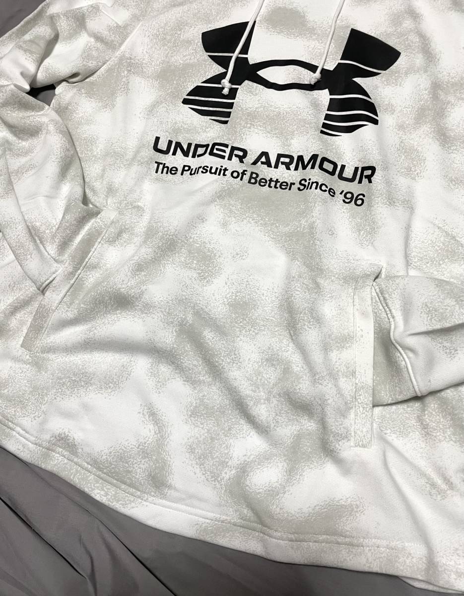 新品 XL アンダーアーマー グレー ブラック 白 黒 スウェット 軽量 上下 カモフラ underarmour パーカー フード ジョガーパンツ 正規品 2L_画像7