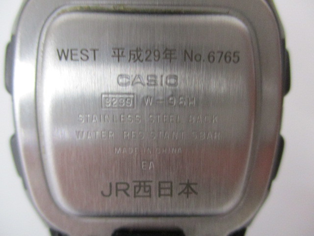 2-7　JR西日本　車掌デジタル腕時計　WEST　平成29年　6765　バックライト点灯OK　稼働品_画像5