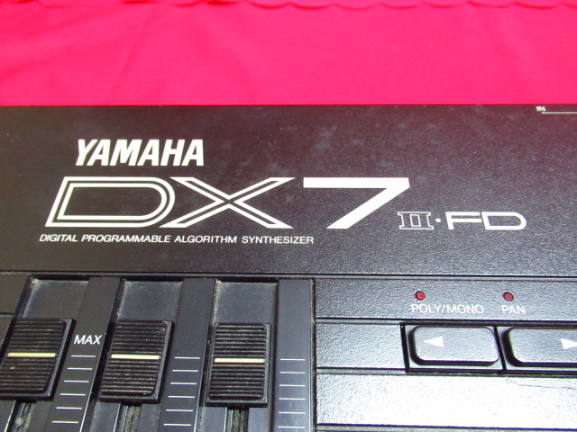 YAMAHA ヤマハ DX7 Ⅱ-FD シンセサイザー ジャンク 管理6J0125A-C3_画像5