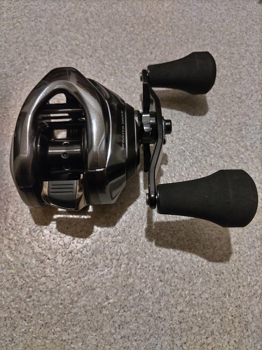 シマノ)18 アンタレスDCMD XG RIGHT(右)GOハンドル105mm付 シマノ)18 アンタレスDCMD XG RIGHT(右)GOハンドル105mm付
