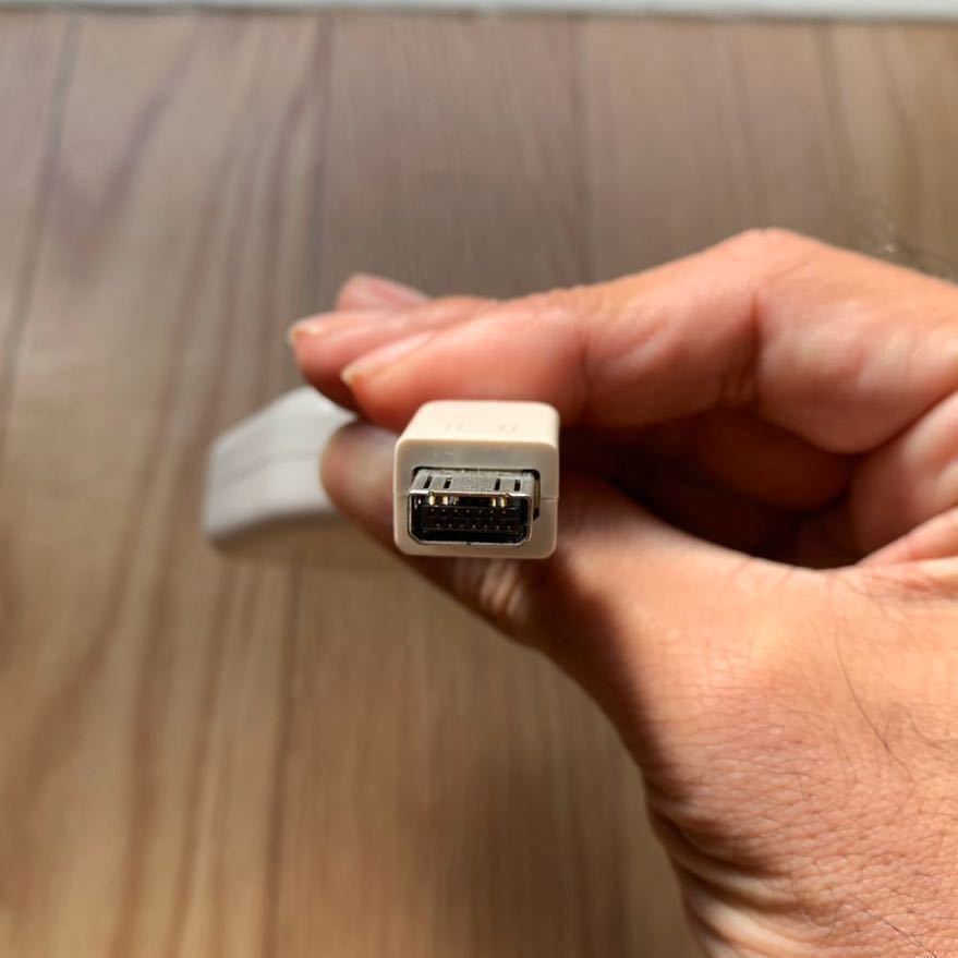 Apple 純正品 Mini VGA Sビデオ コンポジット出力変換器