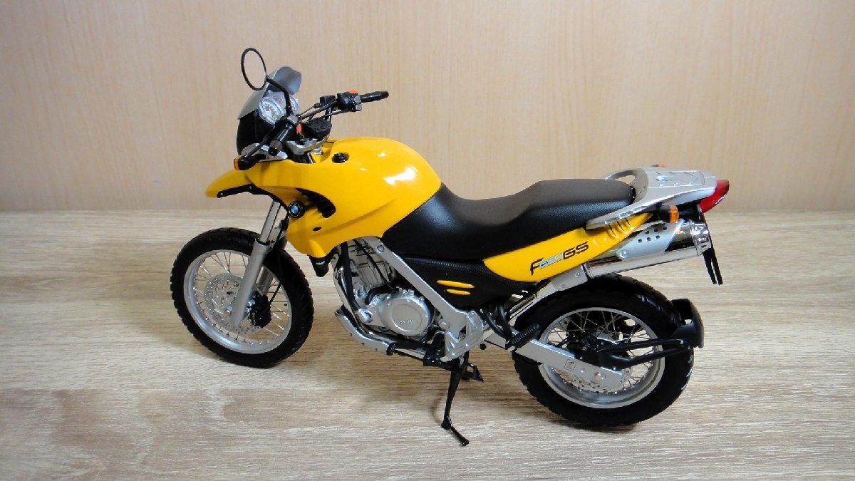 【ジャンク】BMW Motorrad BMW F 650 GS コレクターズモデル 中国製 イエロー_画像3