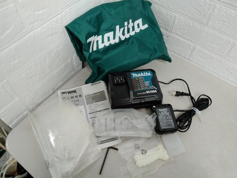 makita Makita rechargeable grass mower MUR100DSH body MUR100D charger DC410SA battery BL1015 mowing .