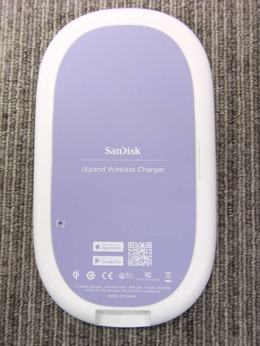 nc ア01-13 SanDisk サンディスク iXpand ワイヤレス チャージャー スマートフォン 充電器 256GB ホワイト RS9Z007W 初期化済 動作確認済_画像4