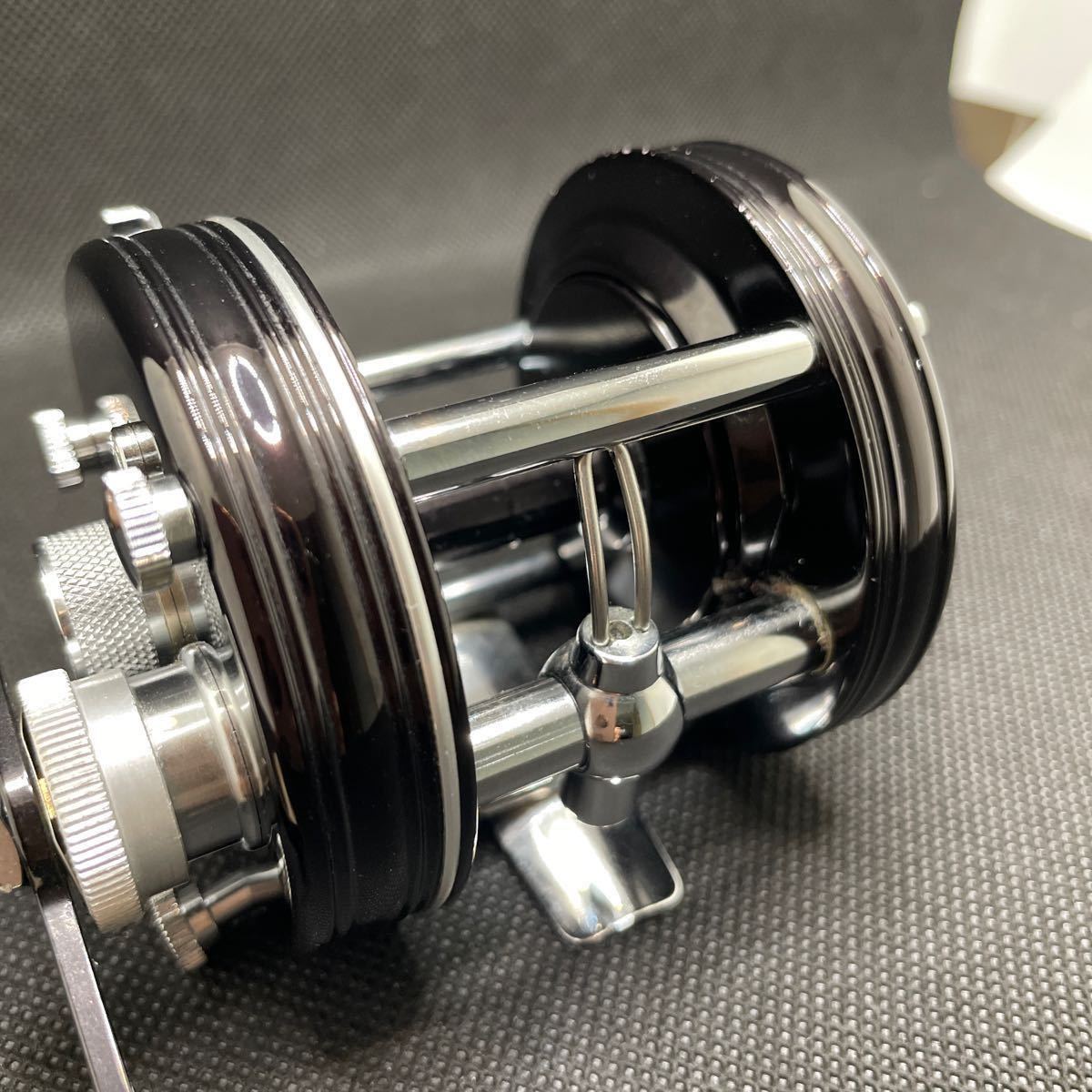 アブガルシア アンバサダー レコード5000 ブラック ABU GARCIA アブガルシア アンバサダー レコード5000 ブラック ABU GARCIA