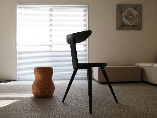 Komakusa Chair_NIPPONAIRE / #関家具 #飛騨産業 #大塚家具 柳宗理 天然木 無垢材 民藝 工芸 北欧 チェア スツール ジャパニーズモダン_画像5