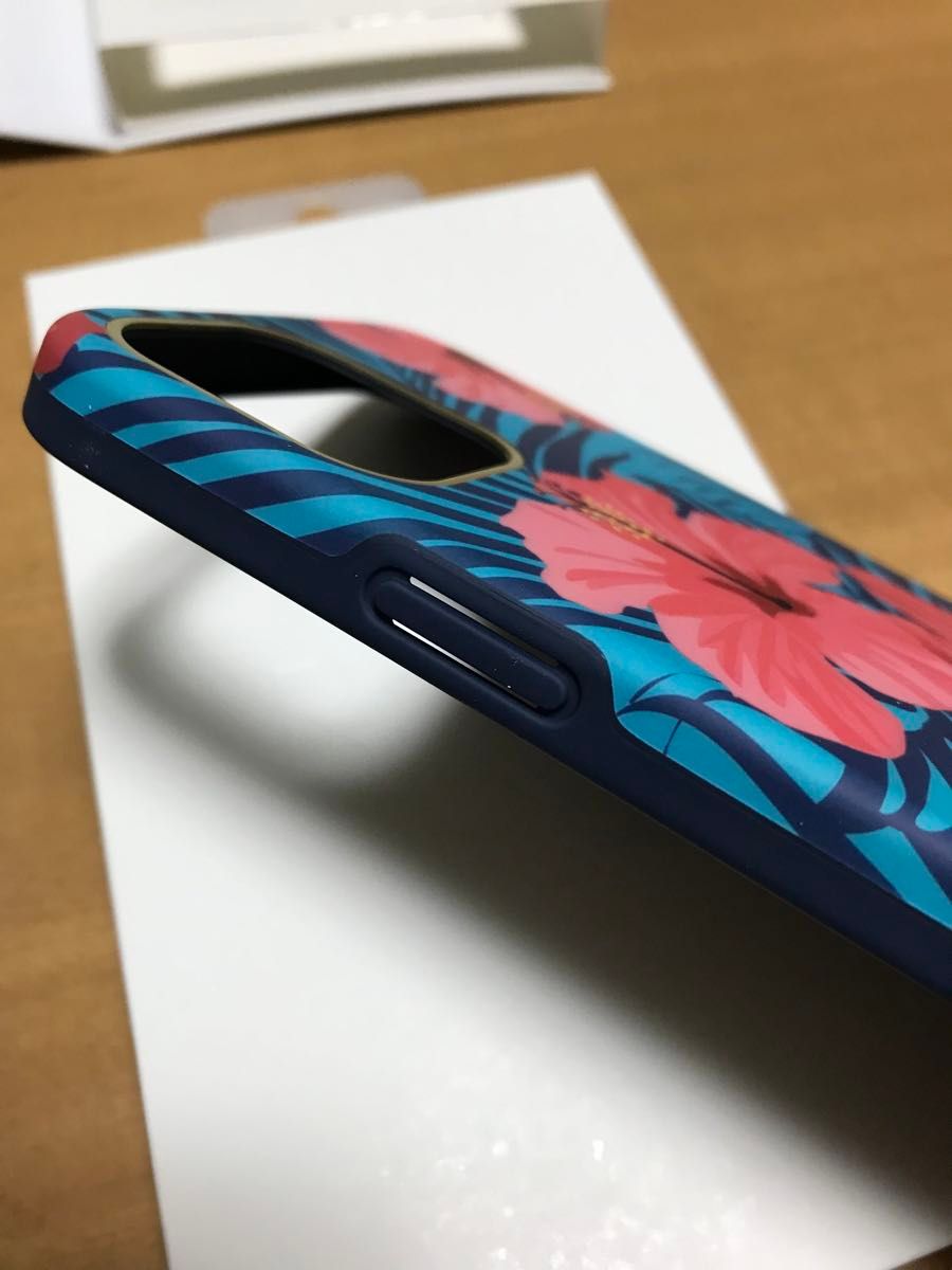 iPhone12 Pro maxピンク グリーン 小柄 スマホケース　ハイビスカス　フラワー　ブルー　花柄　携帯ケース　春夏　