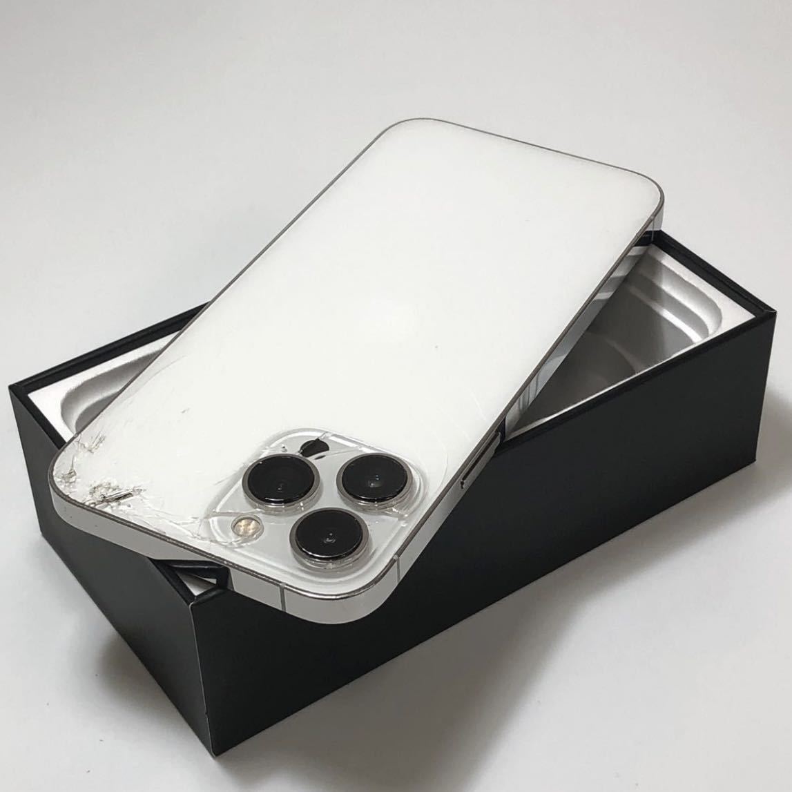 ジャンク品】Apple|iPhone 13 Pro Max 128GB|SIMフリー|最大 ジャンク品】Apple|iPhone 13 Pro Max 128GB|SIMフリー|最大