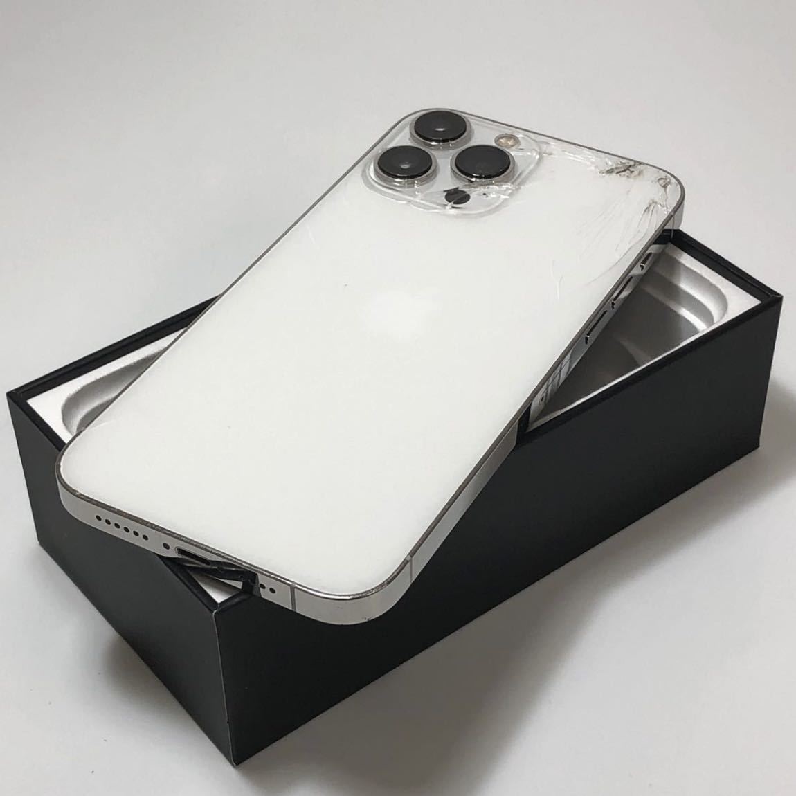 【ジャンク品】Apple｜iPhone 13 Pro Max 128GB｜SIMフリー｜最大バッテリー容量89%｜シルバー｜動作確認済｜速達発送可_画像1