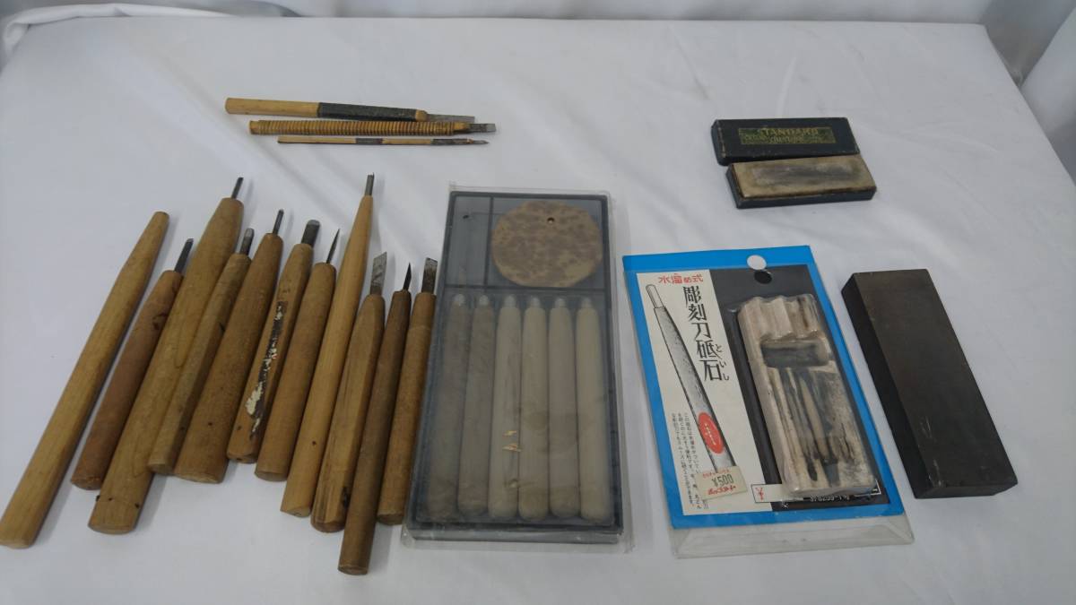 アルミ板 16x90x935 (厚x幅x長さ㍉) 保護シート付 工具、DIY用品 アルミ板 16x90x935 (厚x幅x長さ㍉) 保護シート付 工具、DIY用品