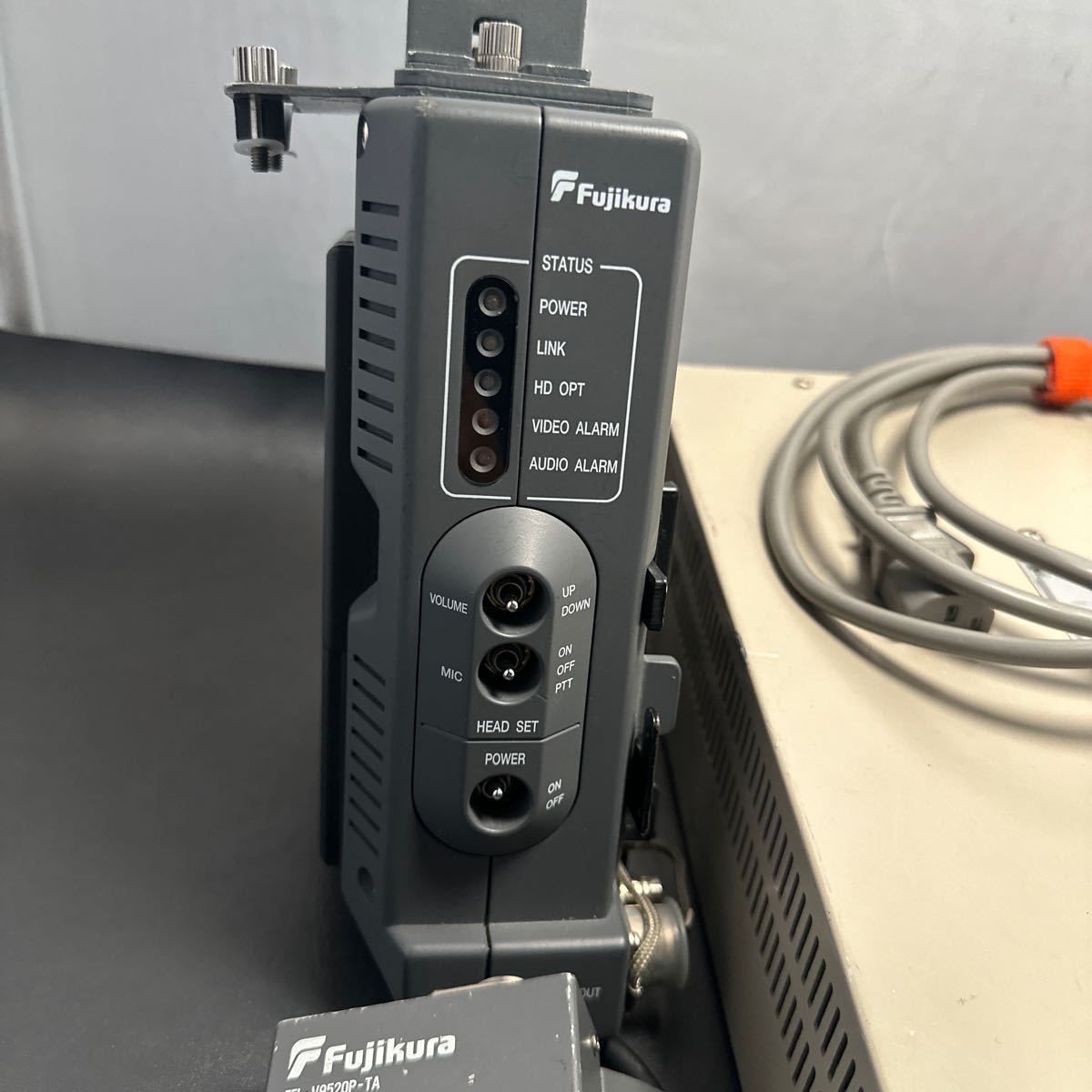 「2FT53」FUJIKURA カメラアダプターセット　FFL-V9520M-CTR-L 業務用カメラ機材　保護ケース付き_画像3
