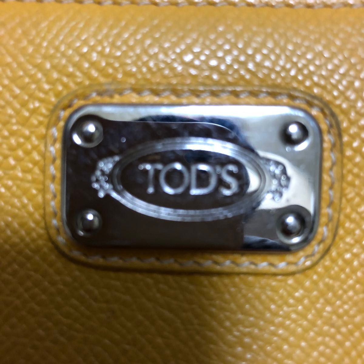 最終お値下げ！TOD'S  トッズラウンド ファスナー　長財布