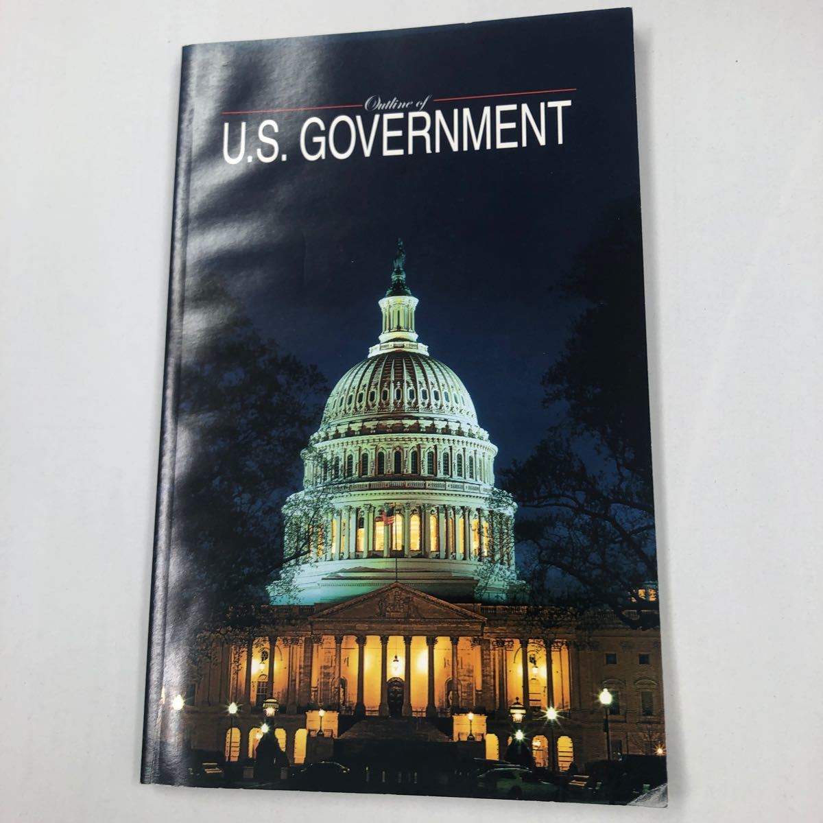 【送料無料】Outline of U.S. Government (U.S. Department of State Outline series) (English Edition) アメリカ政府の概要について_縦21 x 横18cm です