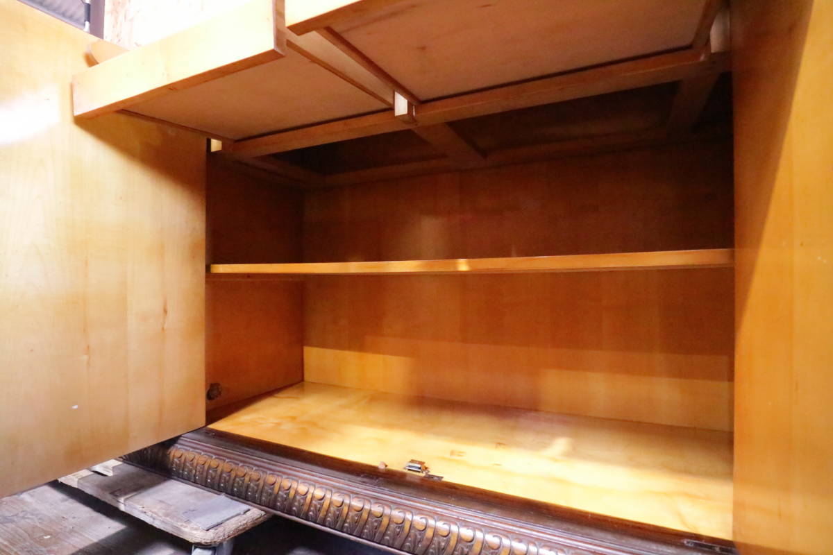 あ//A6475 　外国製　アンティーク サイドボード　キャビネット　サイズ　約257×55×97.5cm 天板ガラス板