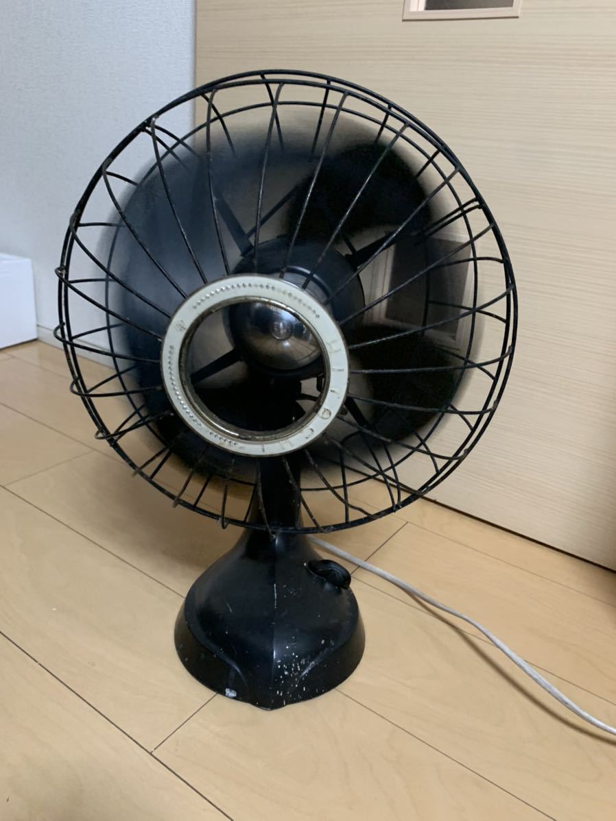 Hitachi 日立 A.C DESK FAN レトロ 扇風機黒 通電OK 中古 現状品 ※動作確認済み※(扇風機)|売買されたオークション情報、Yahoo!オークション(旧ヤフオク!) の商品情報をアーカイブ公開 - オークファン (aucfan.com)