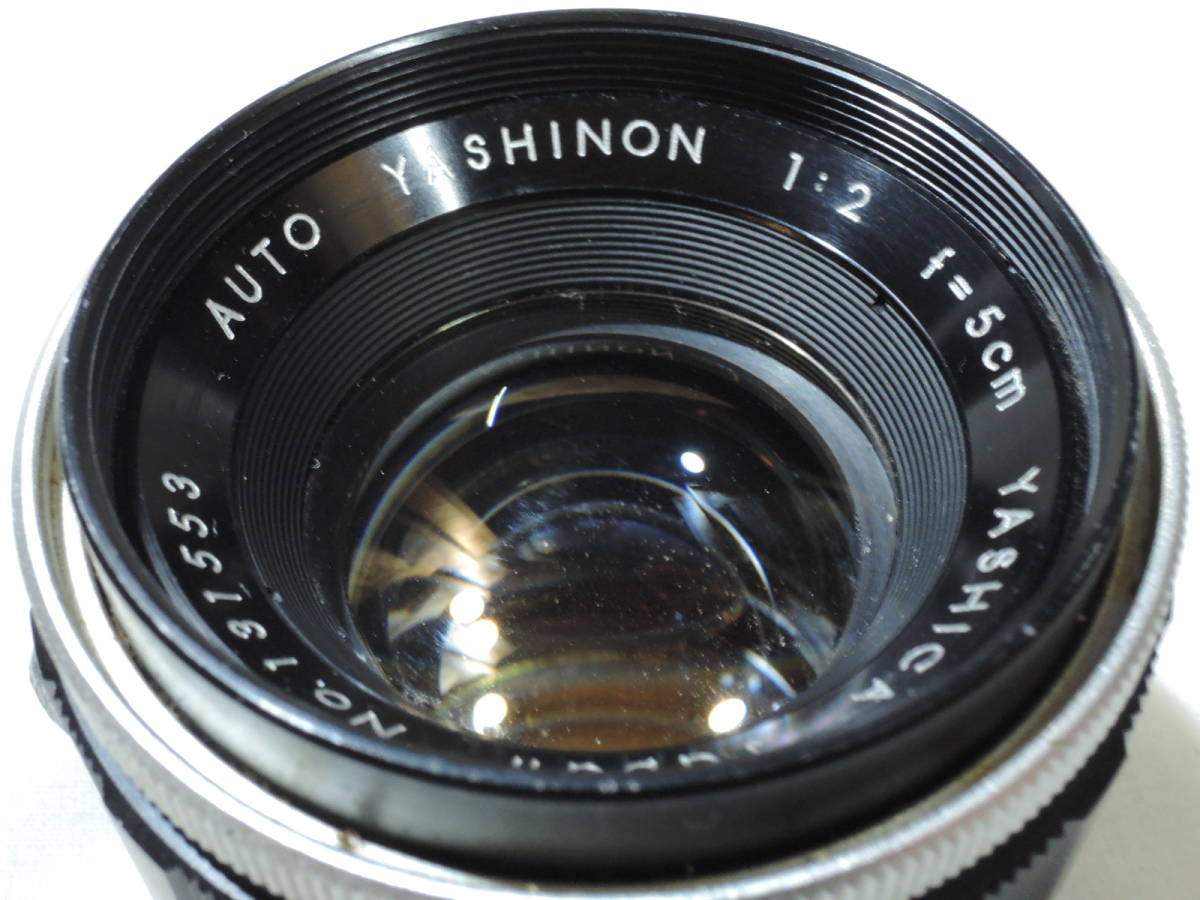 ジャンク ヤシカ／YASHICA AUTO YASHINON 5cm f2 (M42/131553)＋カメラ YASHICA J-3 シューアダプター/難有ケース付_画像2