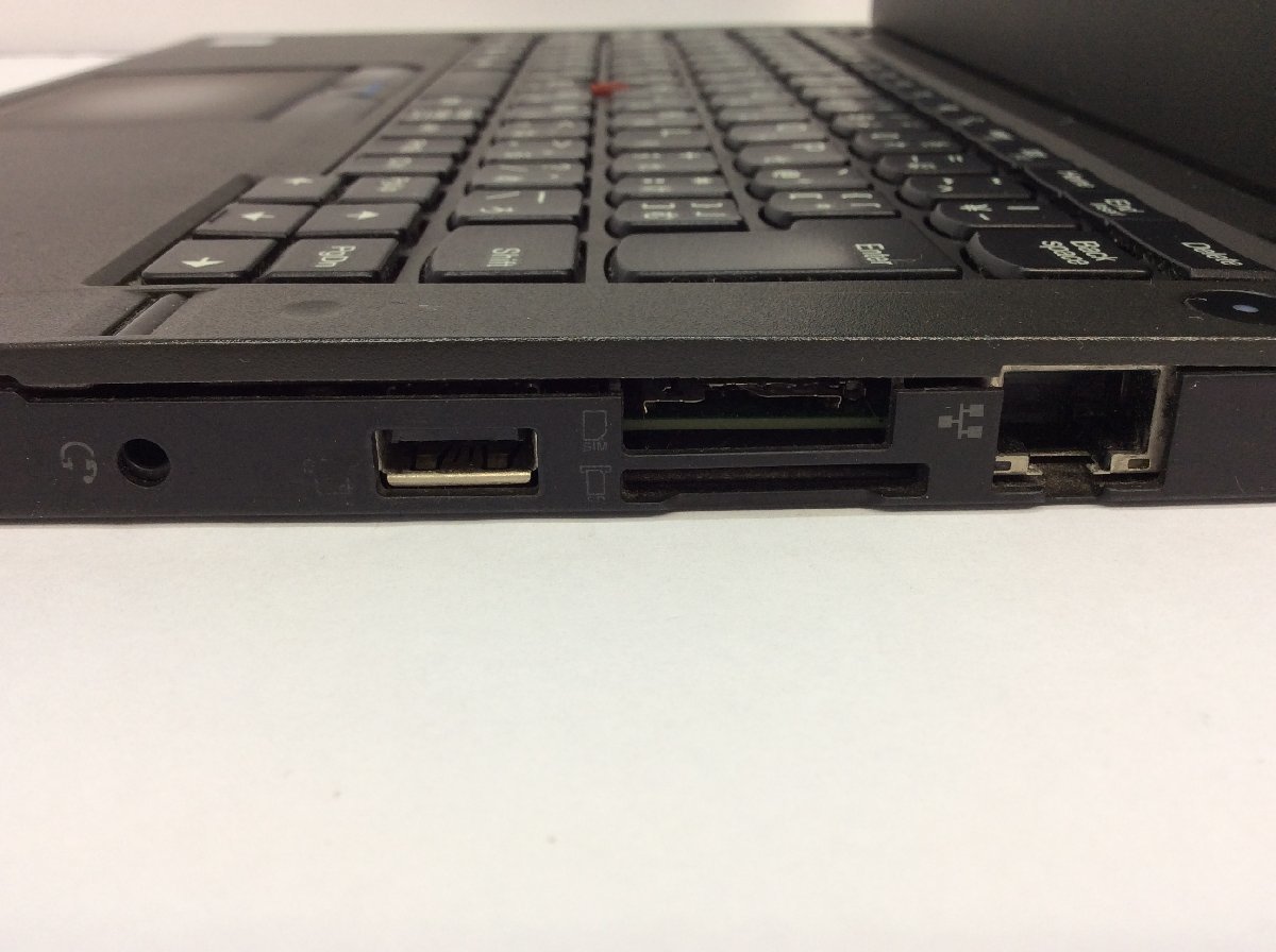 ジャンク/ LENOVO 20F5S50Q00 ThinkPad X260 Intel Core i5-6300U メモリ4.1GB SSD128.03GB 【G17444】_インターフェースに破損があります