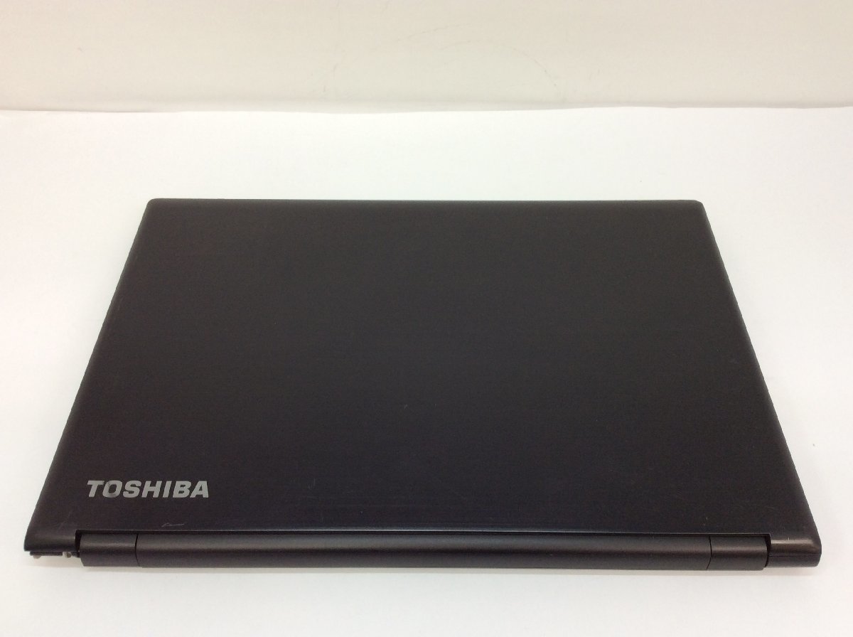 ジャンク/ TOSHIBA B55/G Corei3-6世代 メモリ4.1GB ストレージ無し 【G17820】_天板に細かな傷、シール跡があります