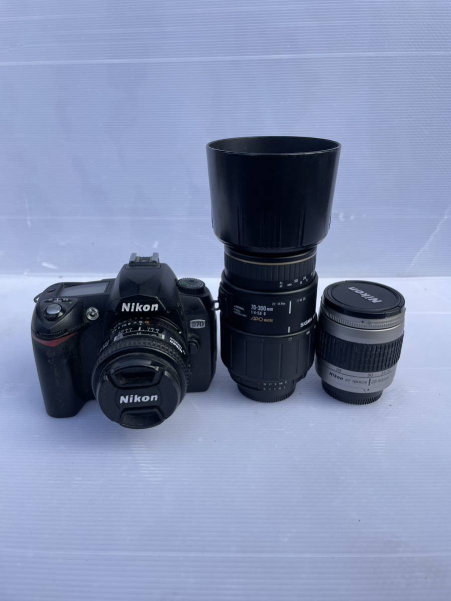 【ジャンク】Nikon デジタル一眼レフカメラ D70 その他レンズ三本 28mm f2.8 SIGMA70-300mm f4-5.6 nikon 28-80mm f3.3-5.6_画像1