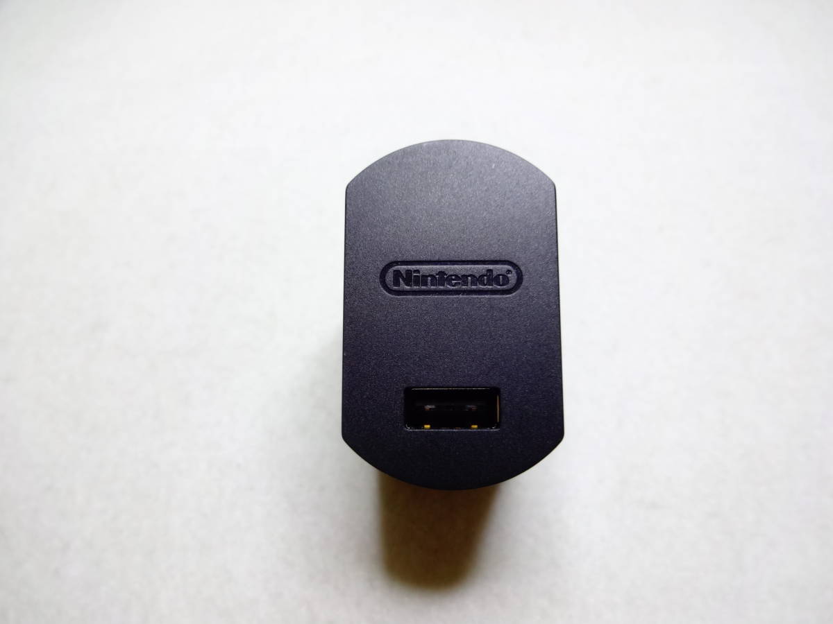 CLV-003　ニンテンドー　NINTENDO 任天堂　純正 USB ACアダプター スイッチ　ファミコンミニ　スーパーファミコンミニ等に_画像2