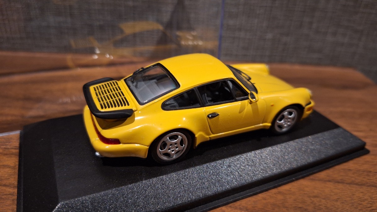 1/43 ポルシェ 911 ターボ 964 空冷 スピードイエロー (930 993 996 997 991 992)_画像3